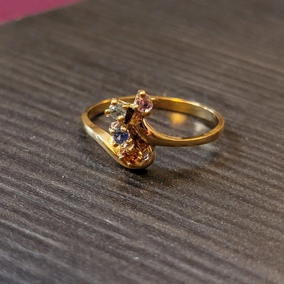 Vintage Small Set Multi-Gemstone Gold Plated Ring Size 7 Signed Sample - Picture 9 of 11